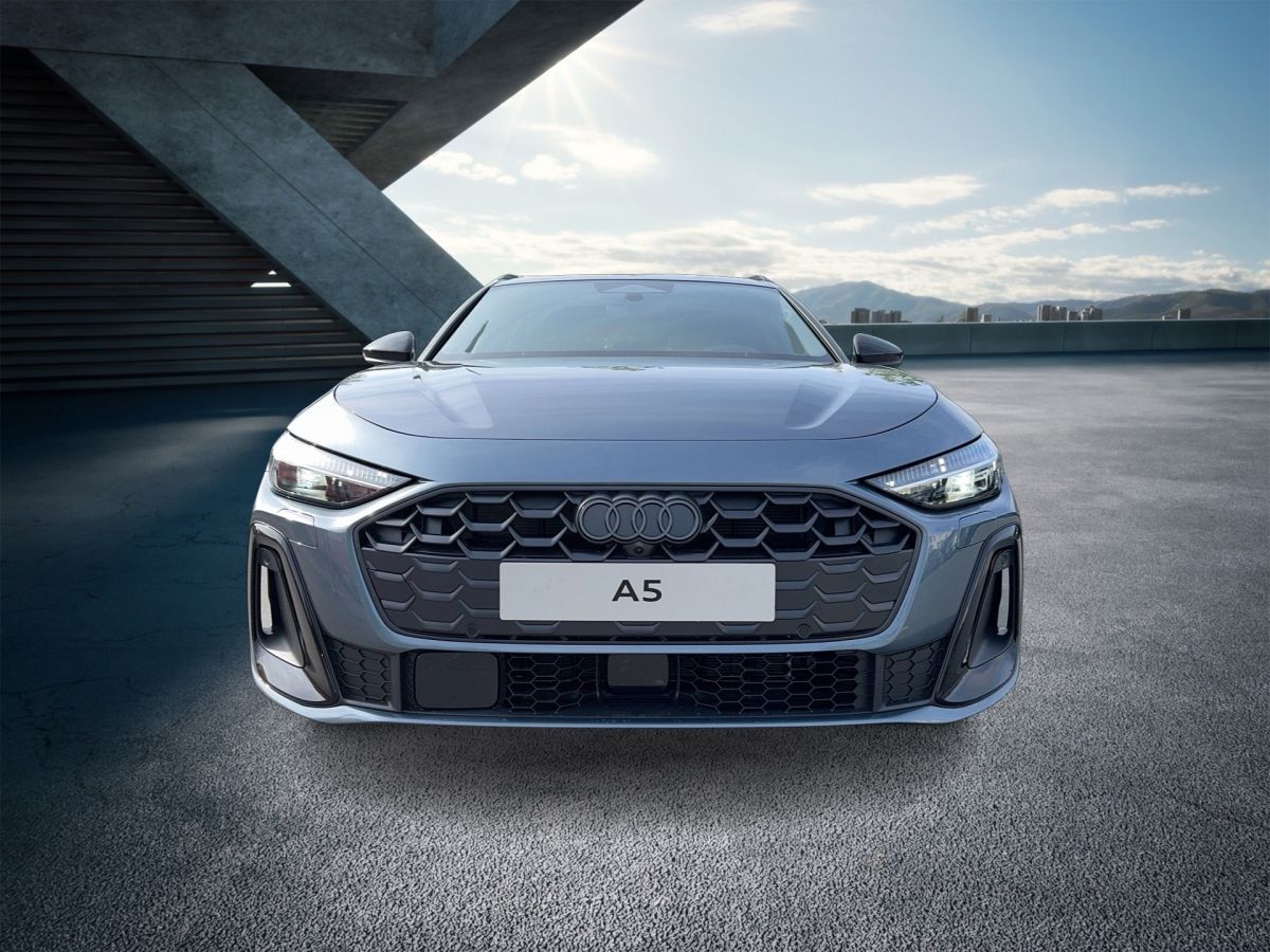 Fahrzeugabbildung Audi A5 Avant TDI quattro 150 kW S tronic |AHK|Pano