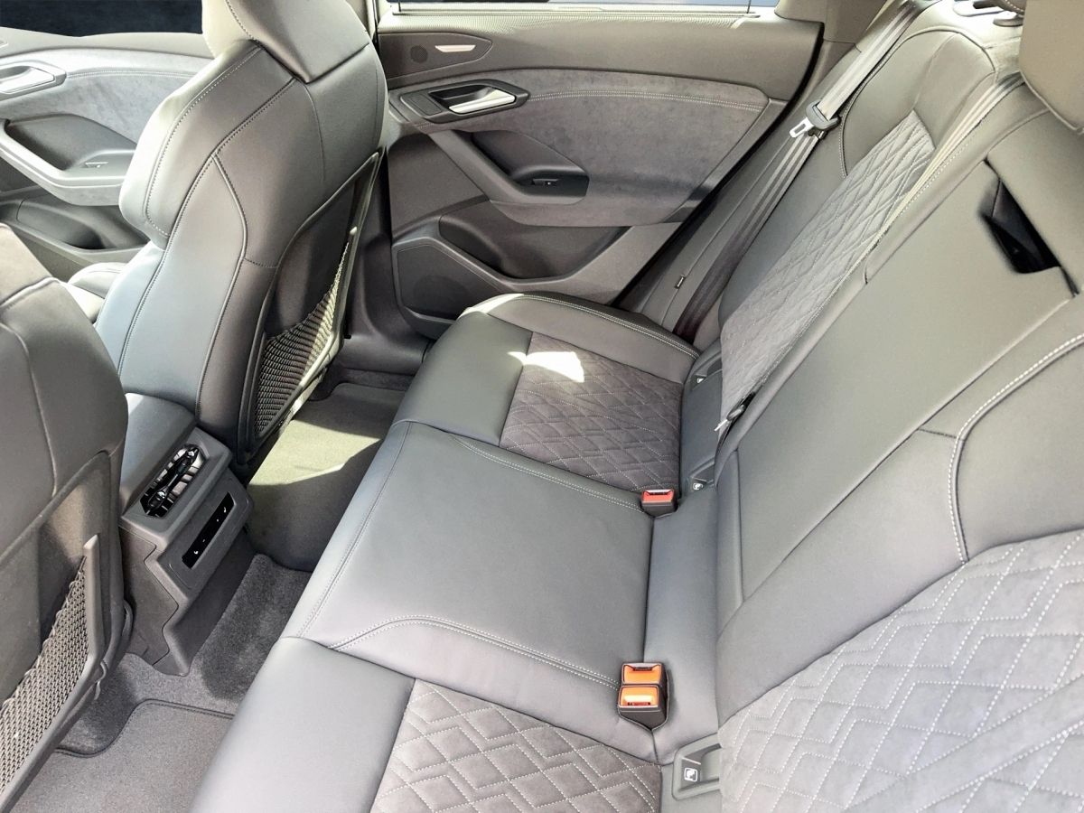 Fahrzeugabbildung Audi Q6 SUV e-tron quattro 285 kW |AHK|Massage|LED|LM