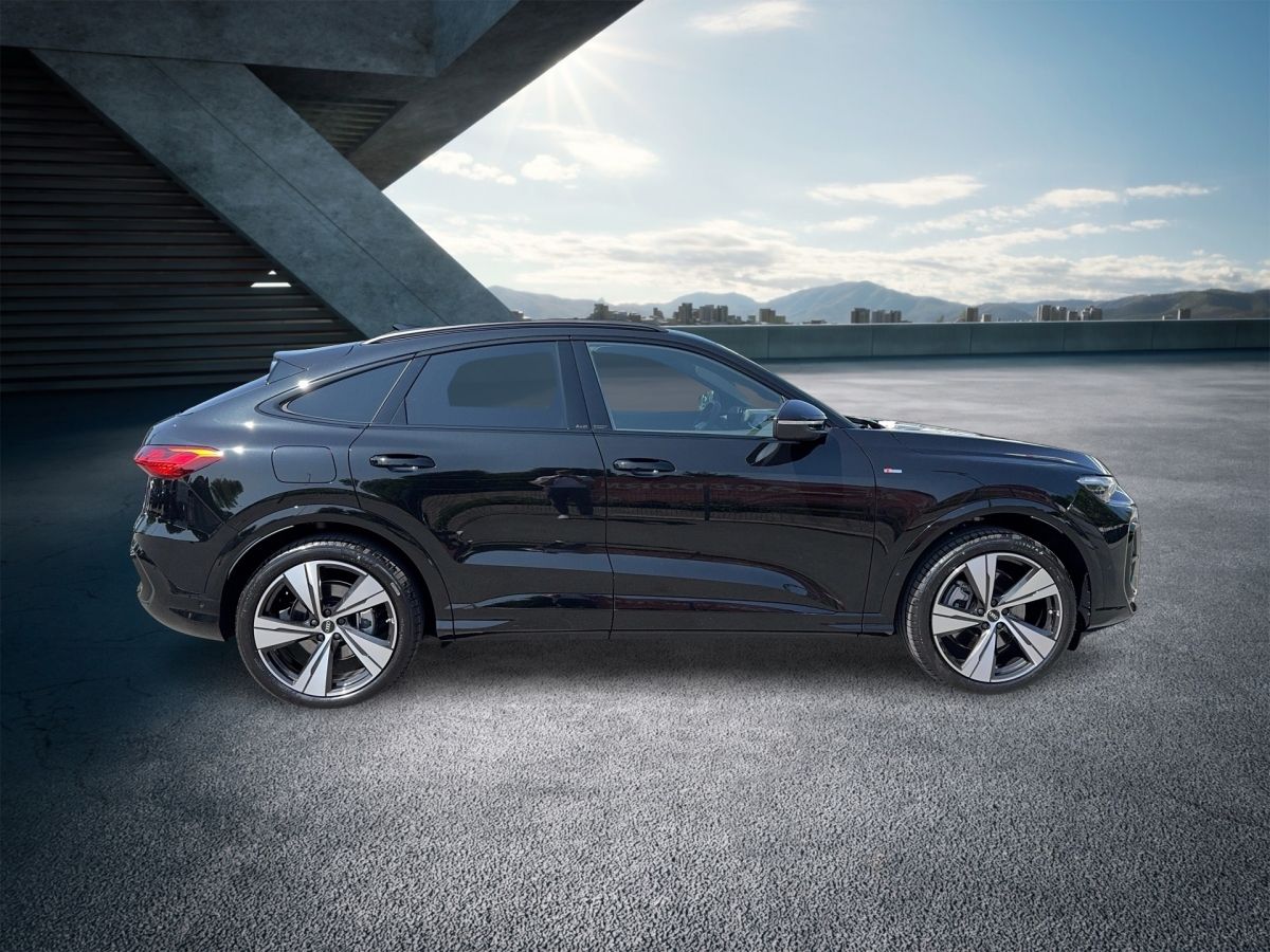 Fahrzeugabbildung Audi Q5 Sportback TDI quattro 150 kW S tronic |Luft