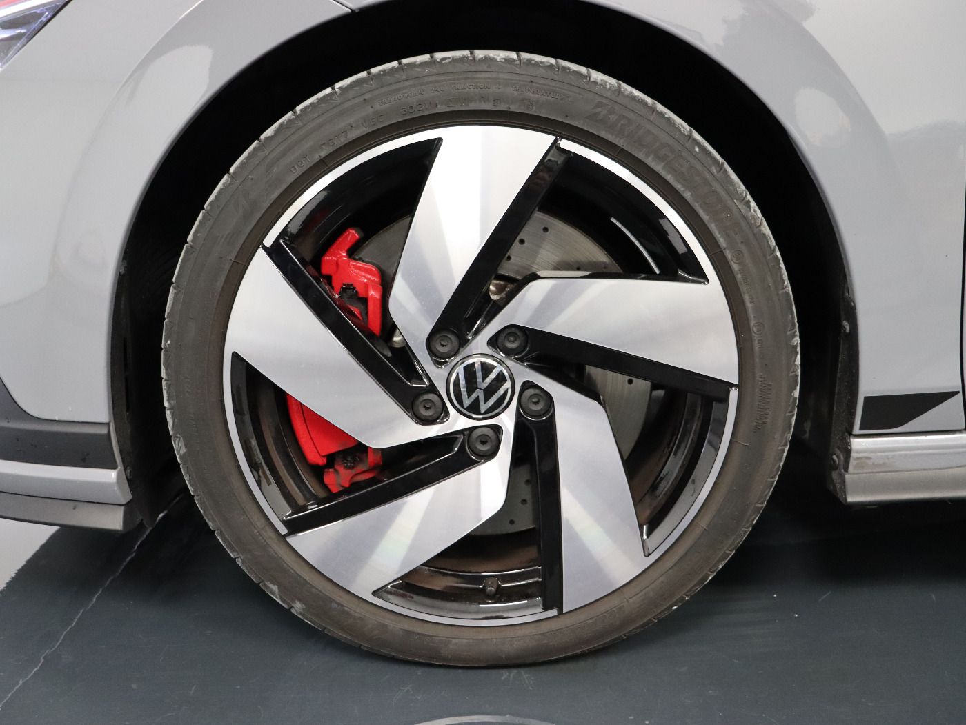 Fahrzeugabbildung Volkswagen Golf VIII GTI Clubsport DSG |Matrix|VirtualCP|LM