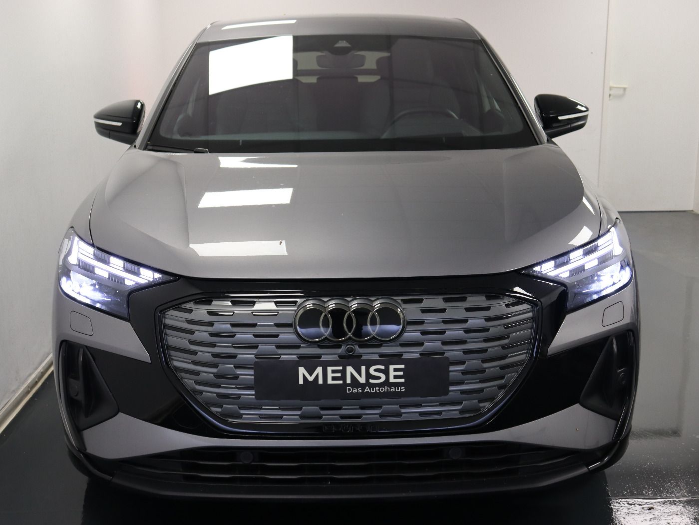 Fahrzeugabbildung Audi Q4 Sportback e-tron 50 quattro S line |Matrix|LM