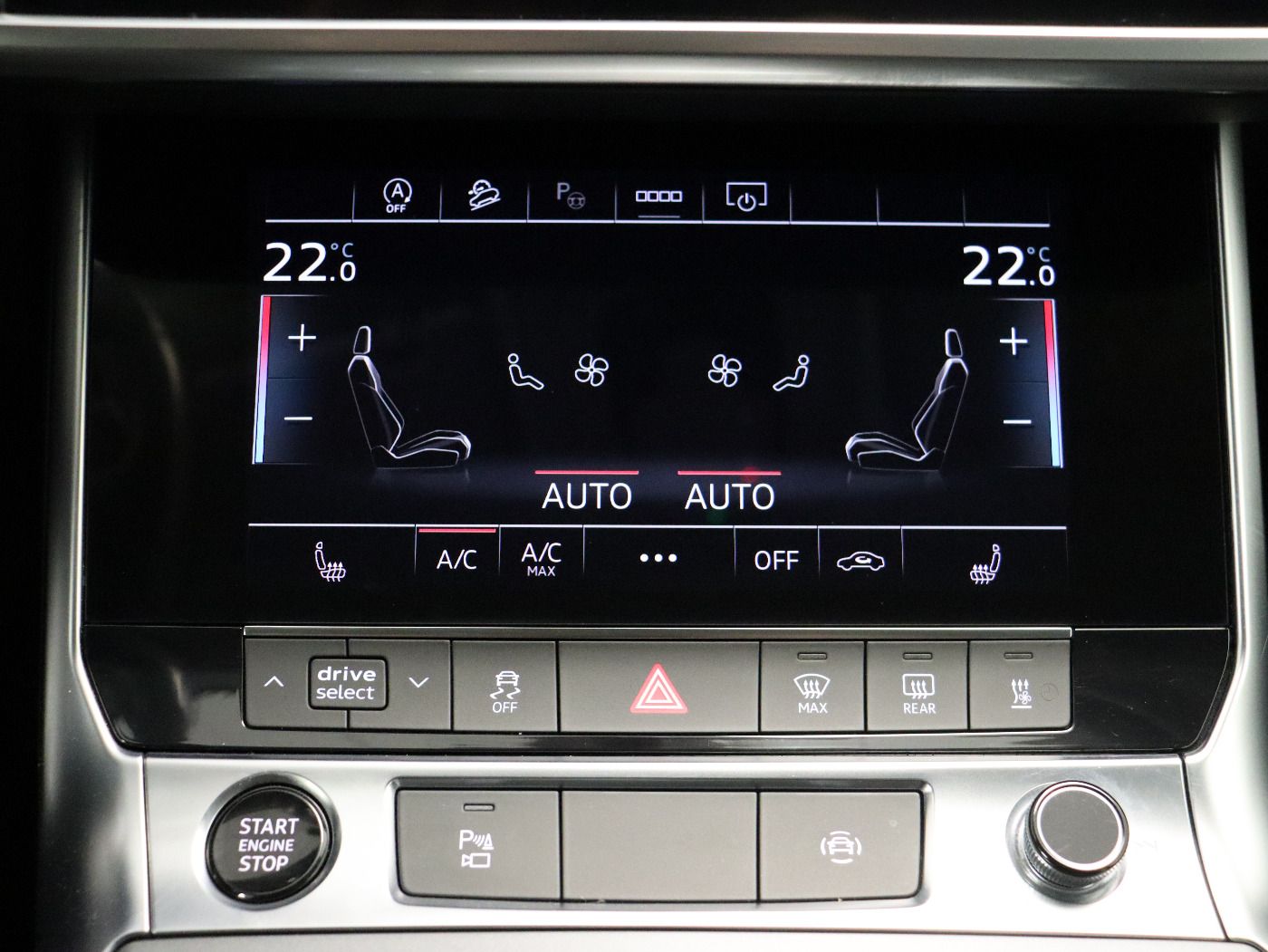 Fahrzeugabbildung Audi A6 allroad 55 TDI Quattro tiptronic |AHK|Luft|LM