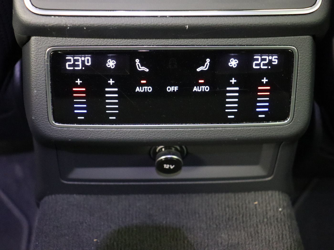 Fahrzeugabbildung Audi A6 allroad 55 TDI Quattro tiptronic |AHK|Luft|LM
