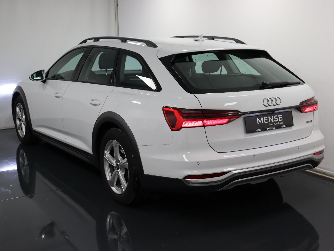 Fahrzeugabbildung Audi A6 allroad 55 TDI Quattro tiptronic |AHK|Luft|LM