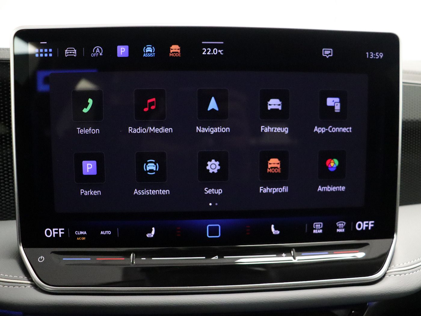 Fahrzeugabbildung Volkswagen Passat Variant 1.5 eTSI DSG |Massage|ACC|FLA|HUD