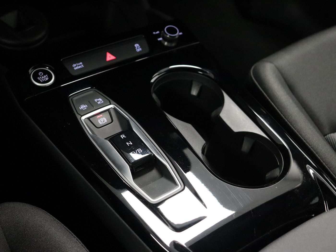 Fahrzeugabbildung Audi Q6 e-tron 55 e-tron quattro |FLA|LED|ACC|WPumpe