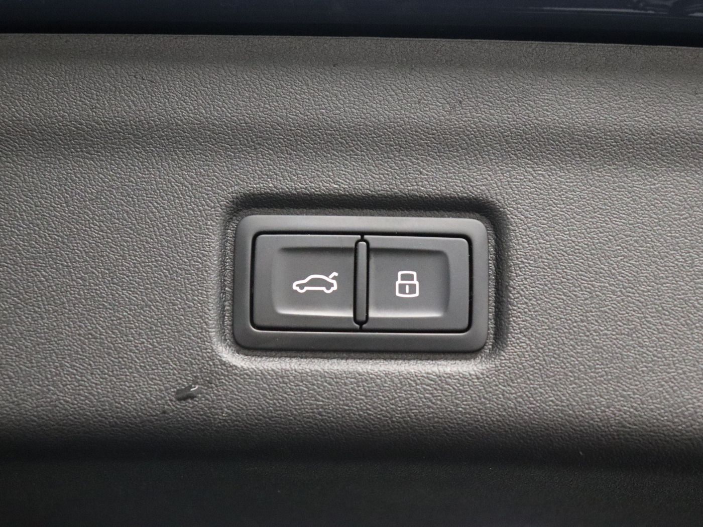Fahrzeugabbildung Audi Q6 e-tron 55 e-tron quattro |FLA|LED|ACC|WPumpe