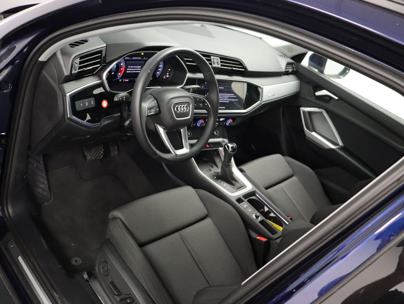 Fahrzeugabbildung Audi Q3 35 TFSI S tronic advanced |ACC|FLA|CarPlay|LM