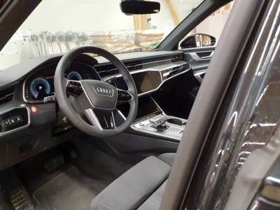 Fahrzeugabbildung Audi A6 Avant 40 TDI quattro S tronic S-Line |Matrix