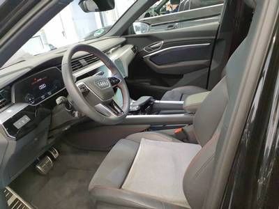 Fahrzeugabbildung Audi Q8 e-tron 55 quattro S-Line |Matrix|Luft|ACC|LM