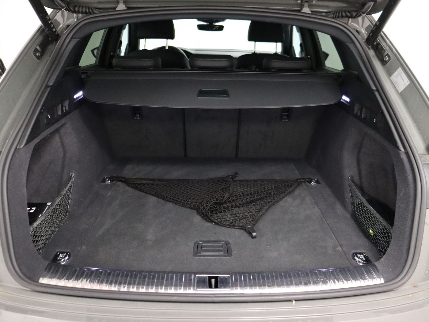 Fahrzeugabbildung Audi Q8 e-tron |Matrix|Luft|LED|ACC|STH|HUD|SpurH|LM