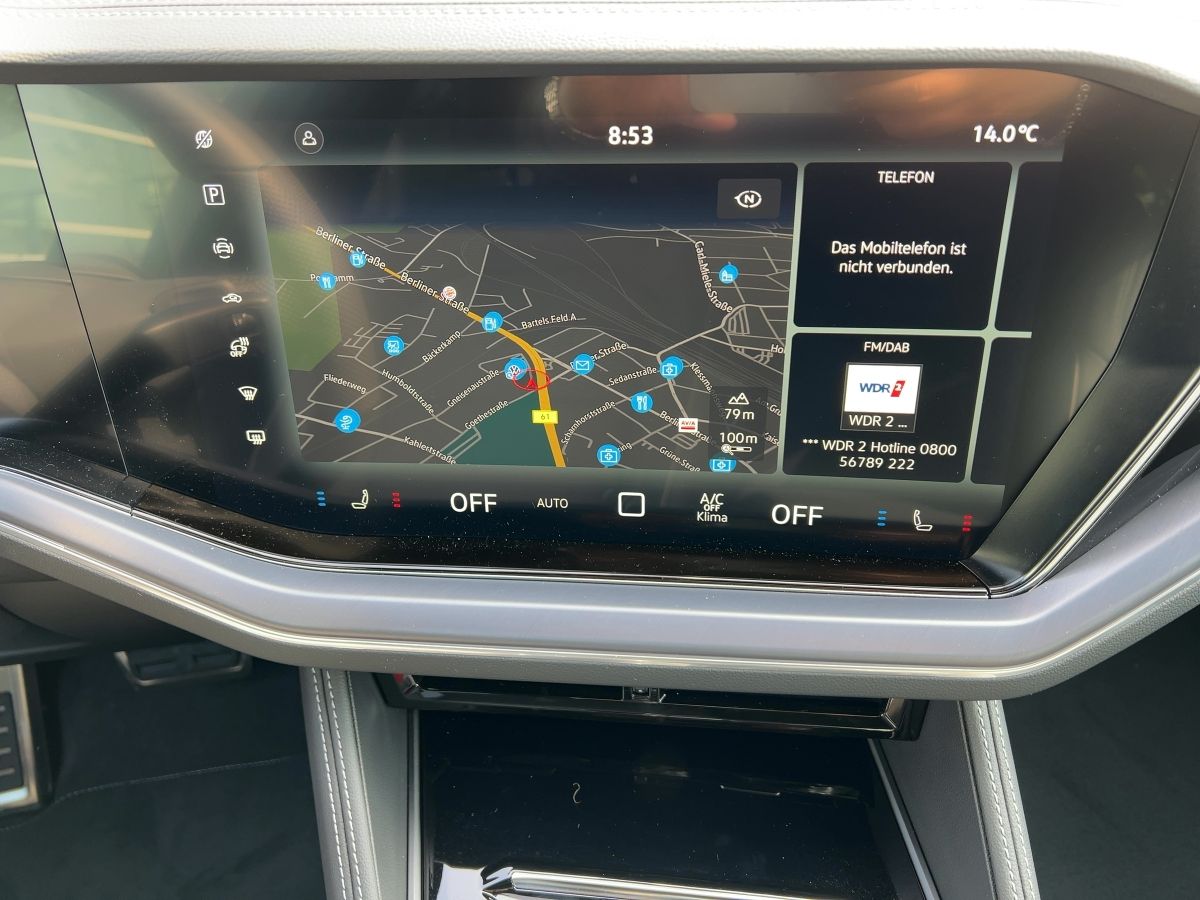 Fahrzeugabbildung Volkswagen Touareg V6 TDI 4M R-Line AHK Luftf Pano Dynaudio