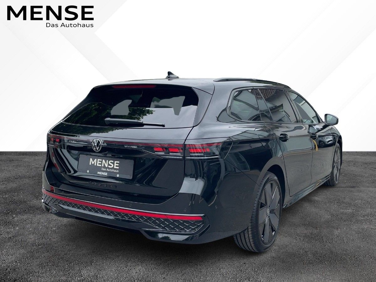 Fahrzeugabbildung Volkswagen Passat TDI 4M DSG R-Line Signature AHK Standhzg