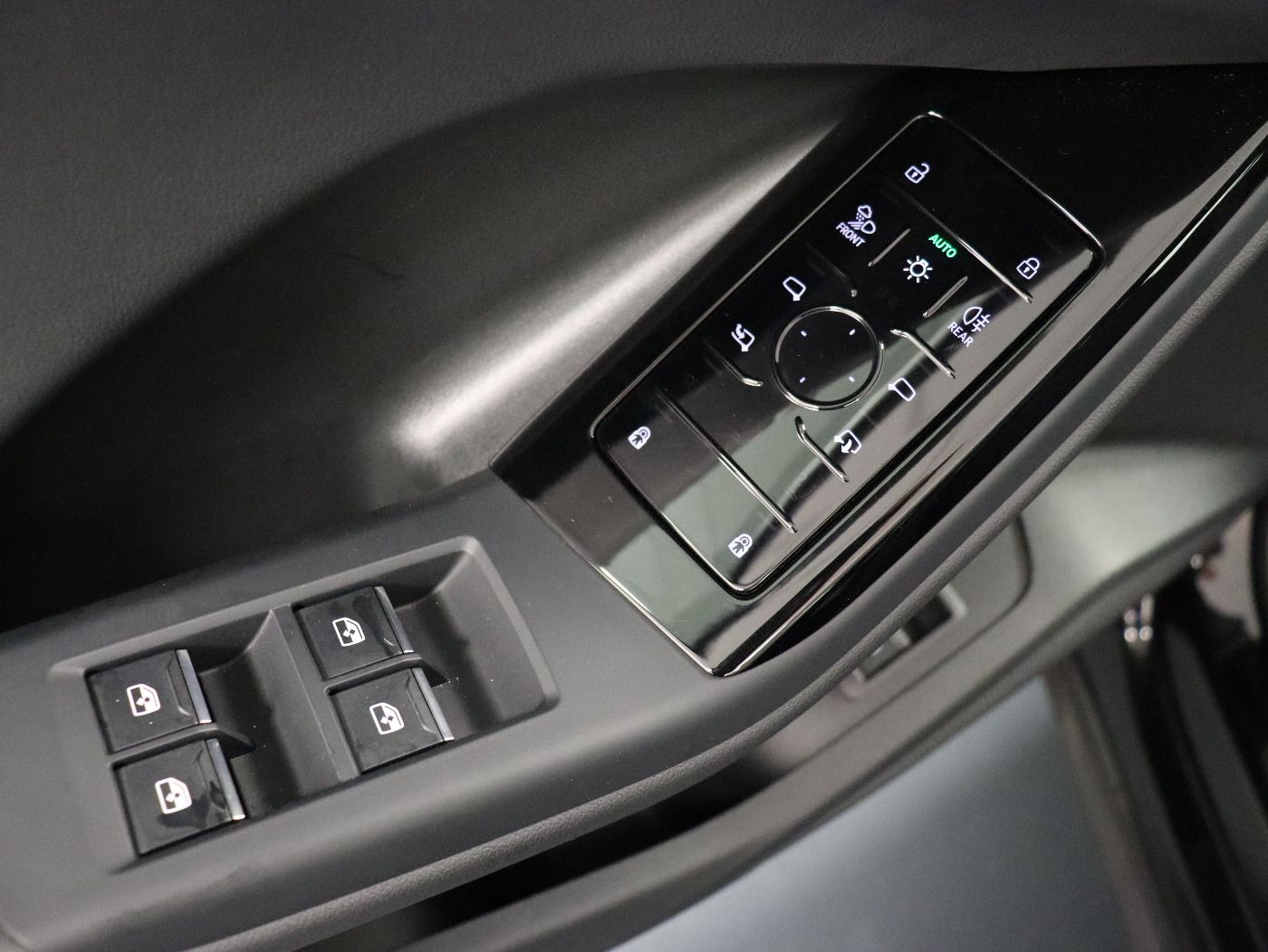 Fahrzeugabbildung Audi Q6 e-tron 55 quattro |FLA|LED|ACC|WPumpe|STH|PDC