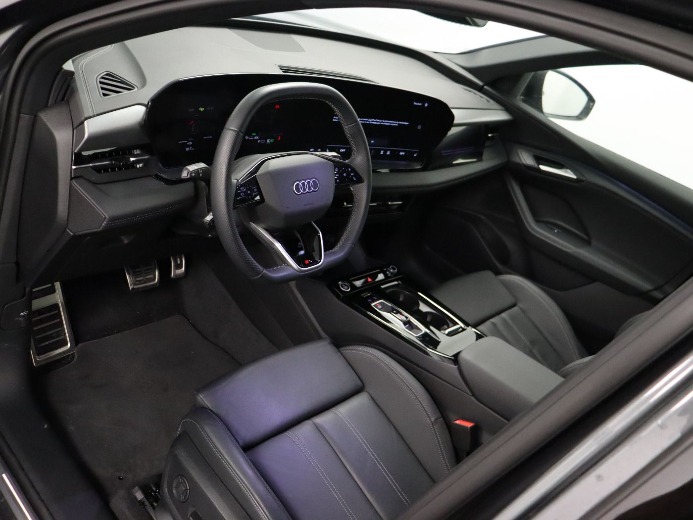 Fahrzeugabbildung Audi Q6 e-tron 55 quattro S-Line |LED|ACC|WPumpe|STH