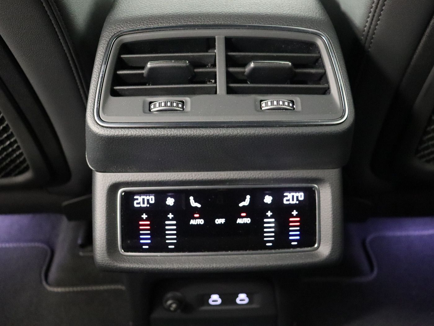 Fahrzeugabbildung Audi Q8 e-tron 55 quattro S line |Luft|LED|ACC|HUD