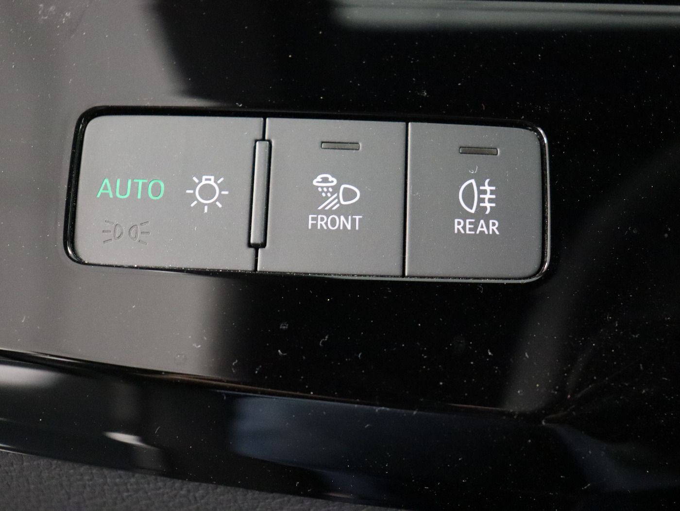 Fahrzeugabbildung Audi Q8 e-tron 55 quattro advanced |Matrix|Luft|LED