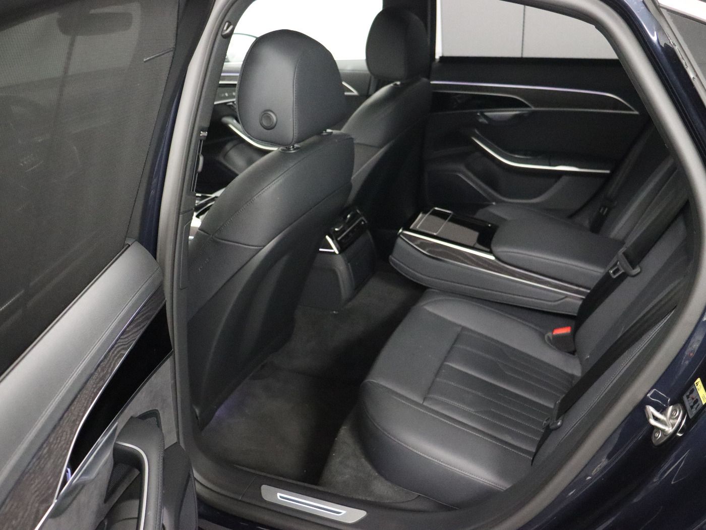 Fahrzeugabbildung Audi A8 50 TDI quattro tiptronic |Matrix|Luft|Pano|LM