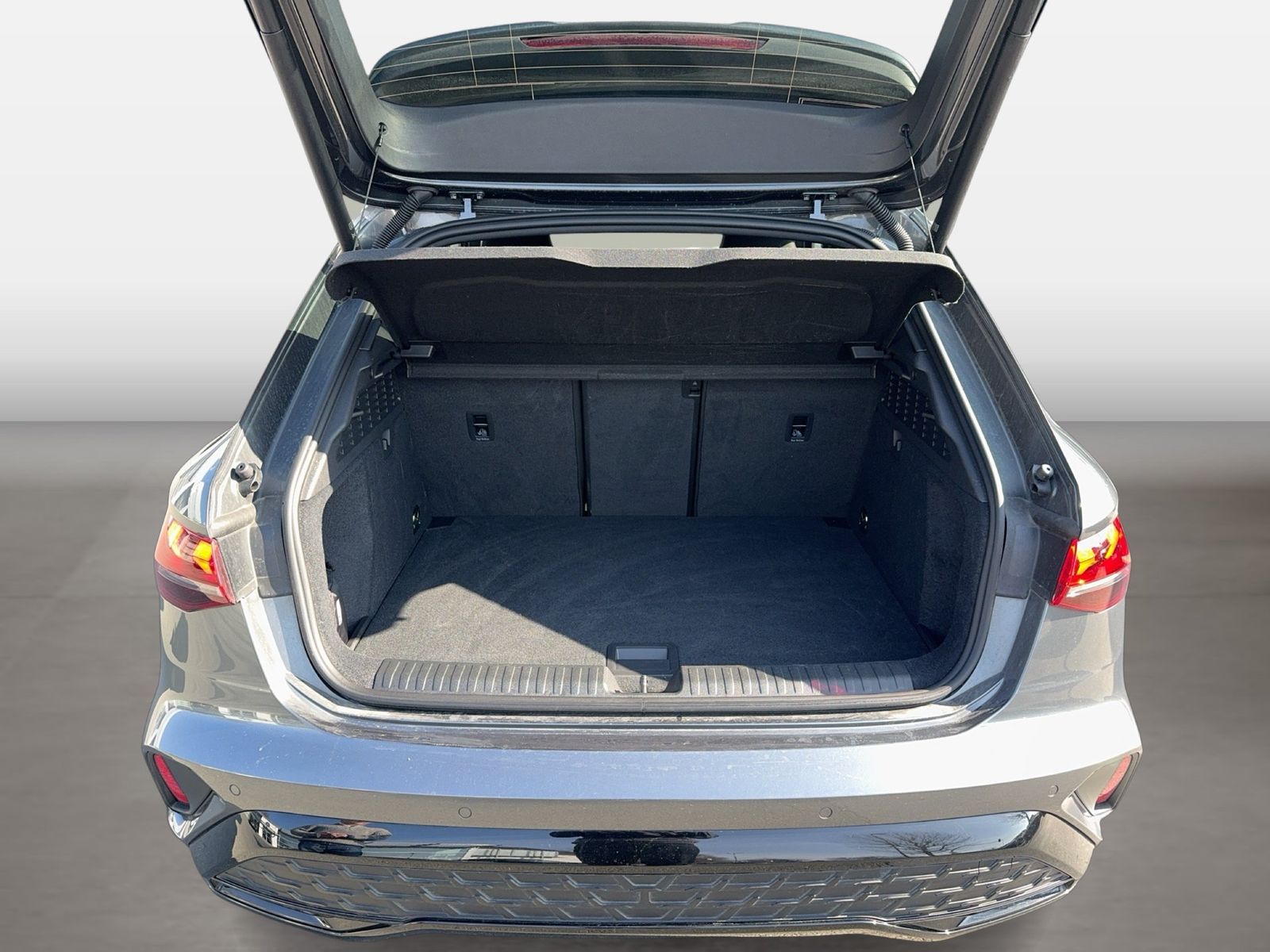 Fahrzeug autohaus mense Fahrzeugabbildung Audi A3 Sportback 35TFSI S-Line |Pano|AHK