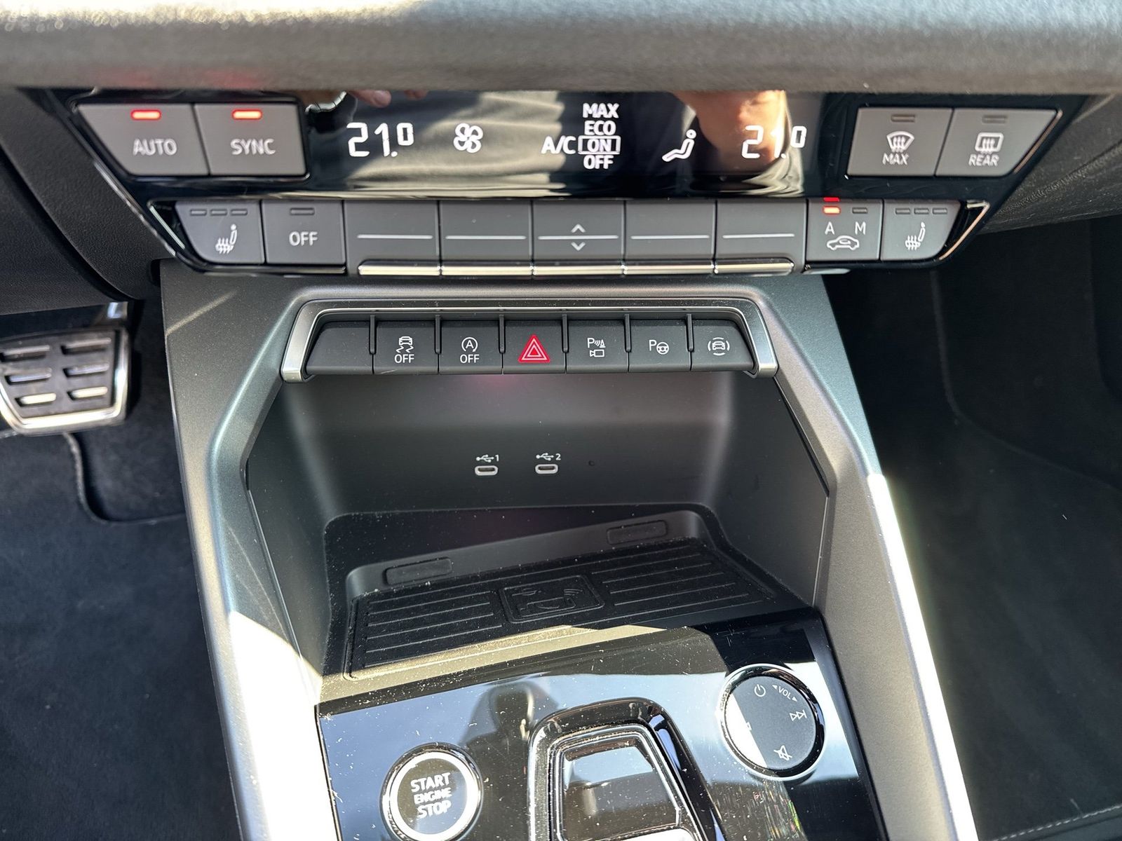 Fahrzeug autohaus mense Fahrzeugabbildung Audi A3 Sportback 35TFSI S-Line |Pano|AHK