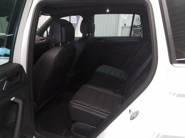 Fahrzeugabbildung Volkswagen Tiguan 2.0 TDI DSG R-line |AHK|Matrix|ACC|elSitz