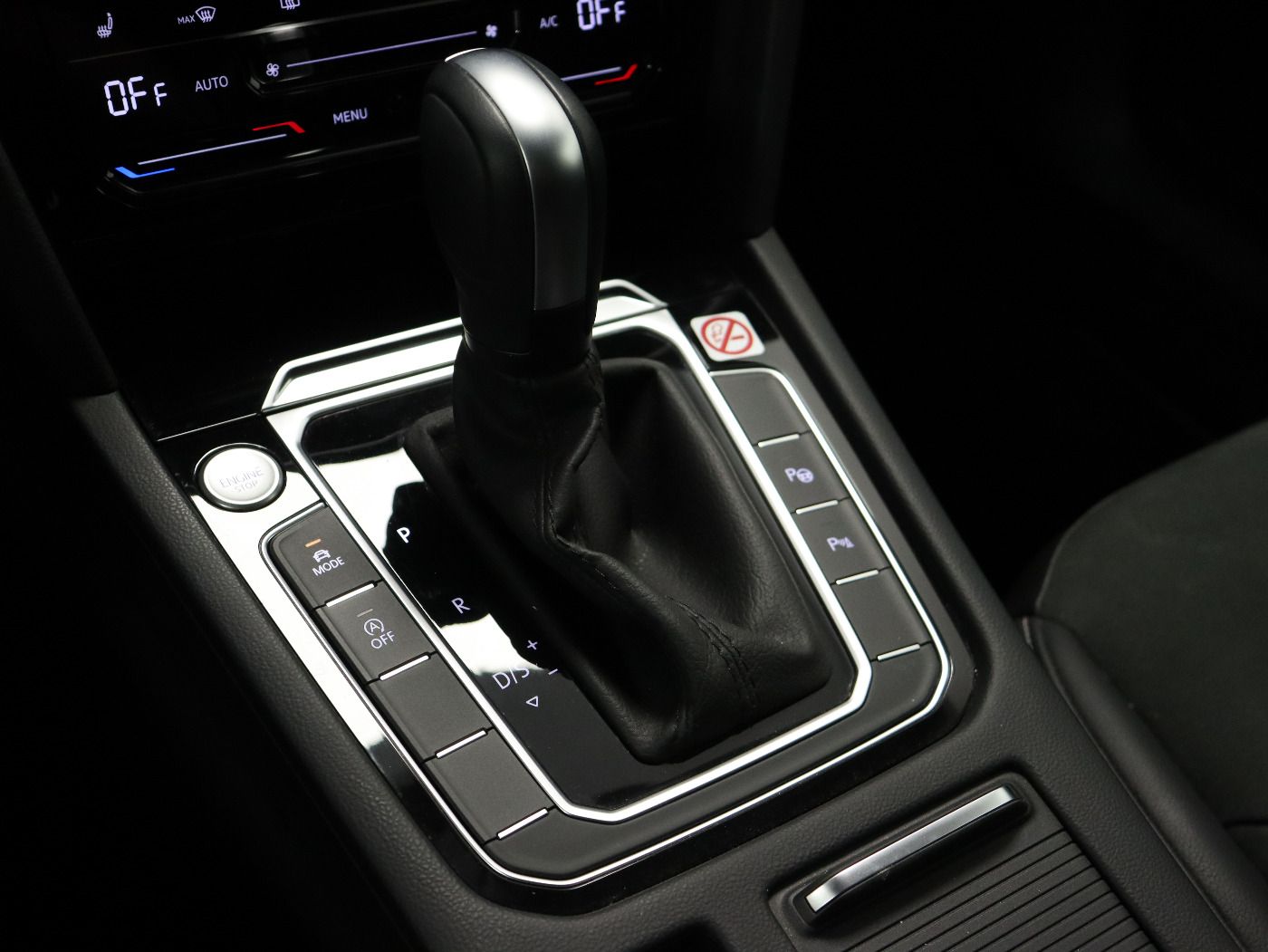 Fahrzeugabbildung Volkswagen Arteon Shooting Brake 2.0 TSI DSG Elegance |AHK