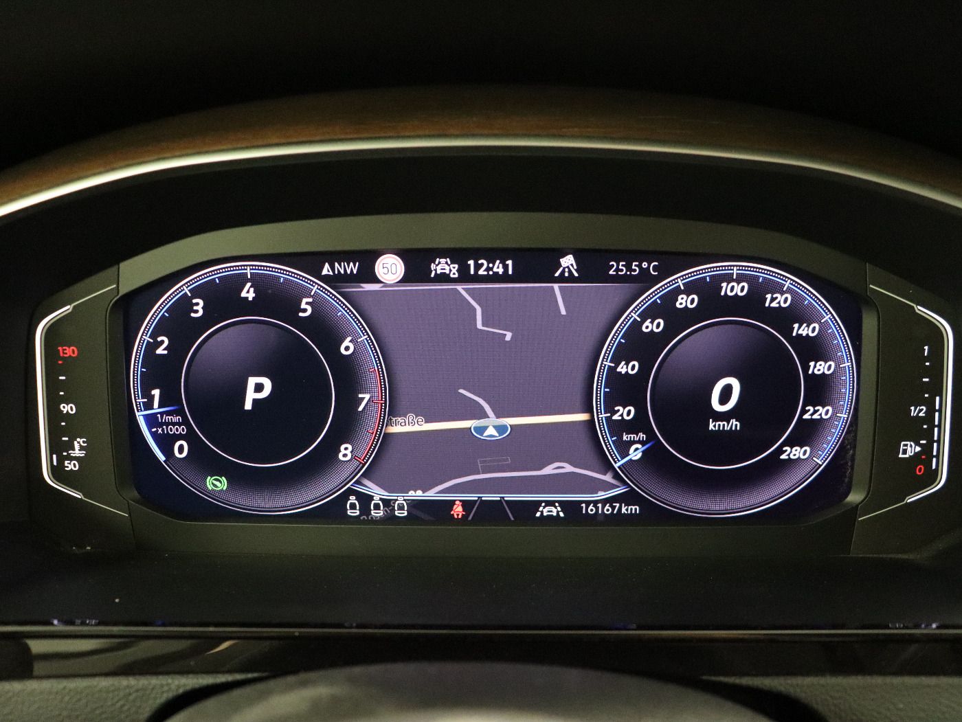 Fahrzeugabbildung Volkswagen Arteon Shooting Brake 2.0 TSI DSG Elegance |AHK
