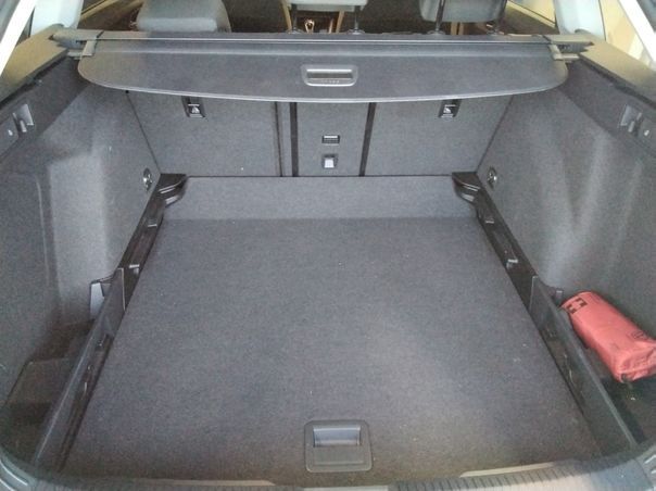 Fahrzeugabbildung Volkswagen Golf VIII Variant 1.5 TSI Life |ACC|VirtualCP|LM
