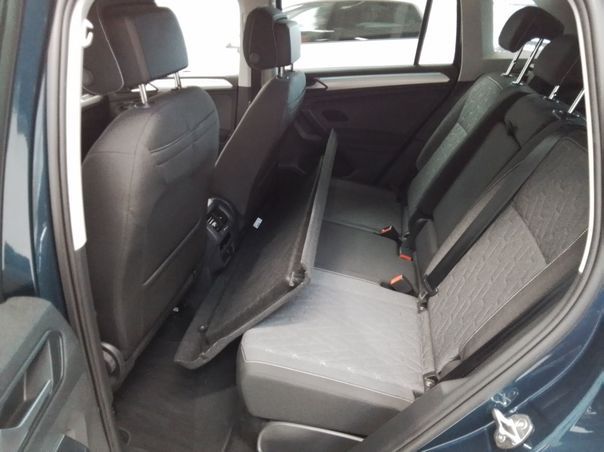 Fahrzeugabbildung Volkswagen Tiguan 2.0 TDI DSG Move |AHK|Matrix|ParkAss.|360