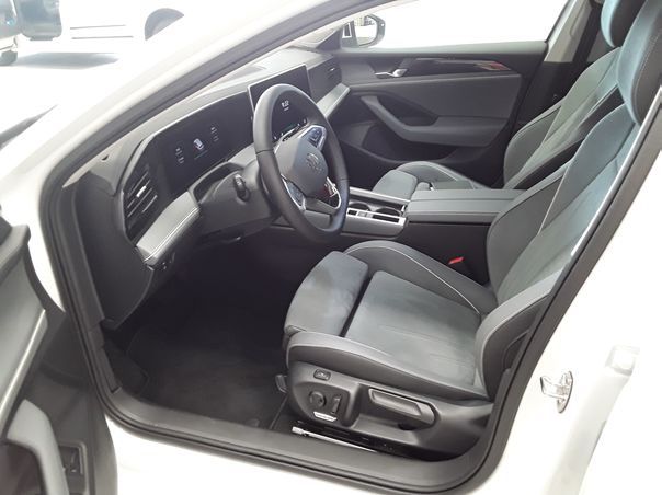 Fahrzeugabbildung Volkswagen Passat Variant 1.5 TSI Hybrid Tiptronic Business