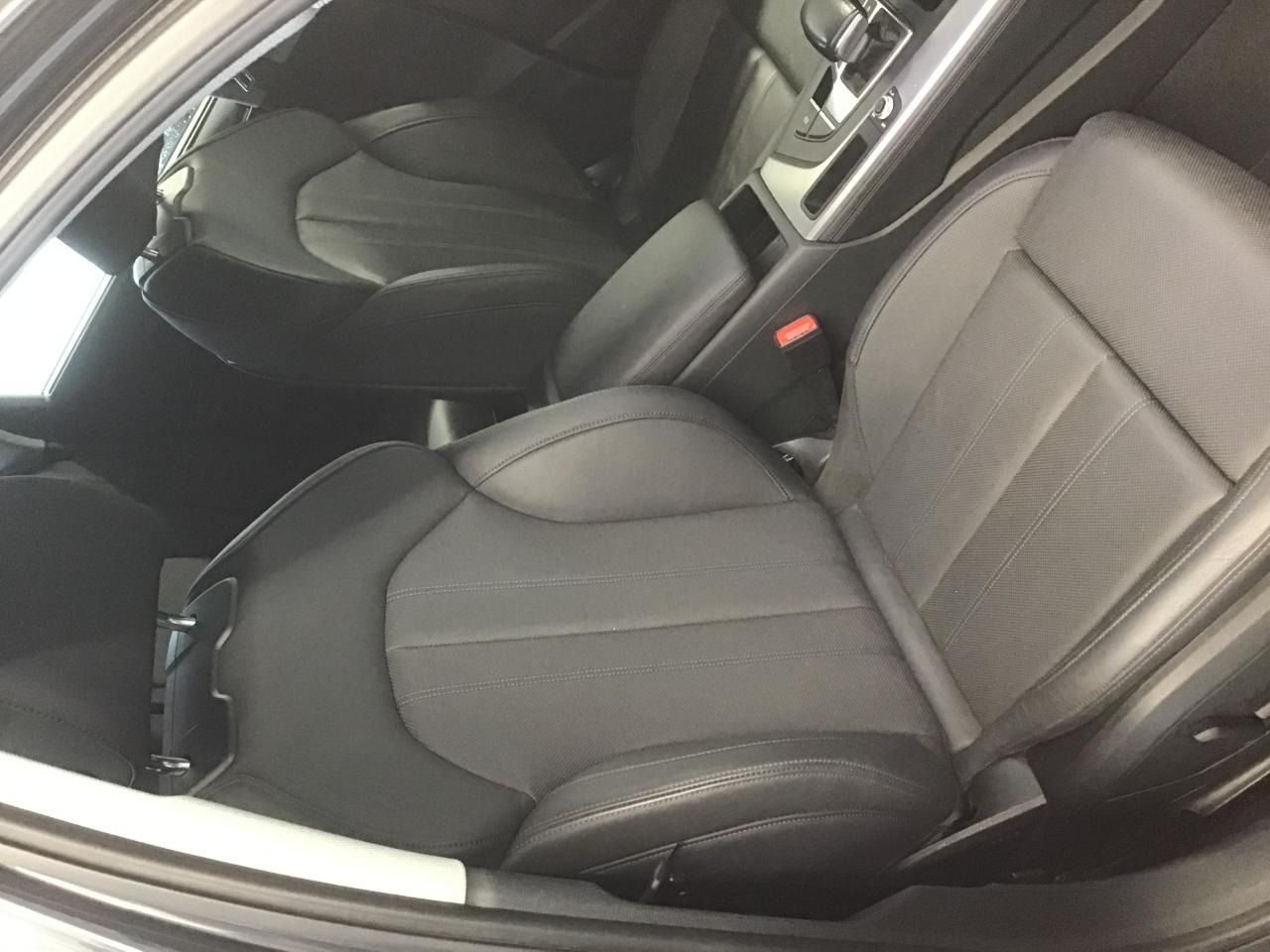 Fahrzeugabbildung Audi A4 Avant 40 TDI quattro S tronic Advanced |ACC