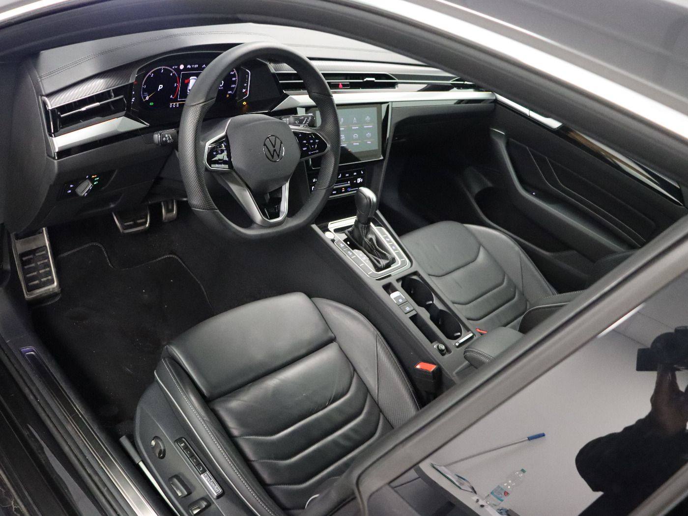 Fahrzeugabbildung Volkswagen Arteon Shooting Brake 2.0 TDI 4 Motion R-line