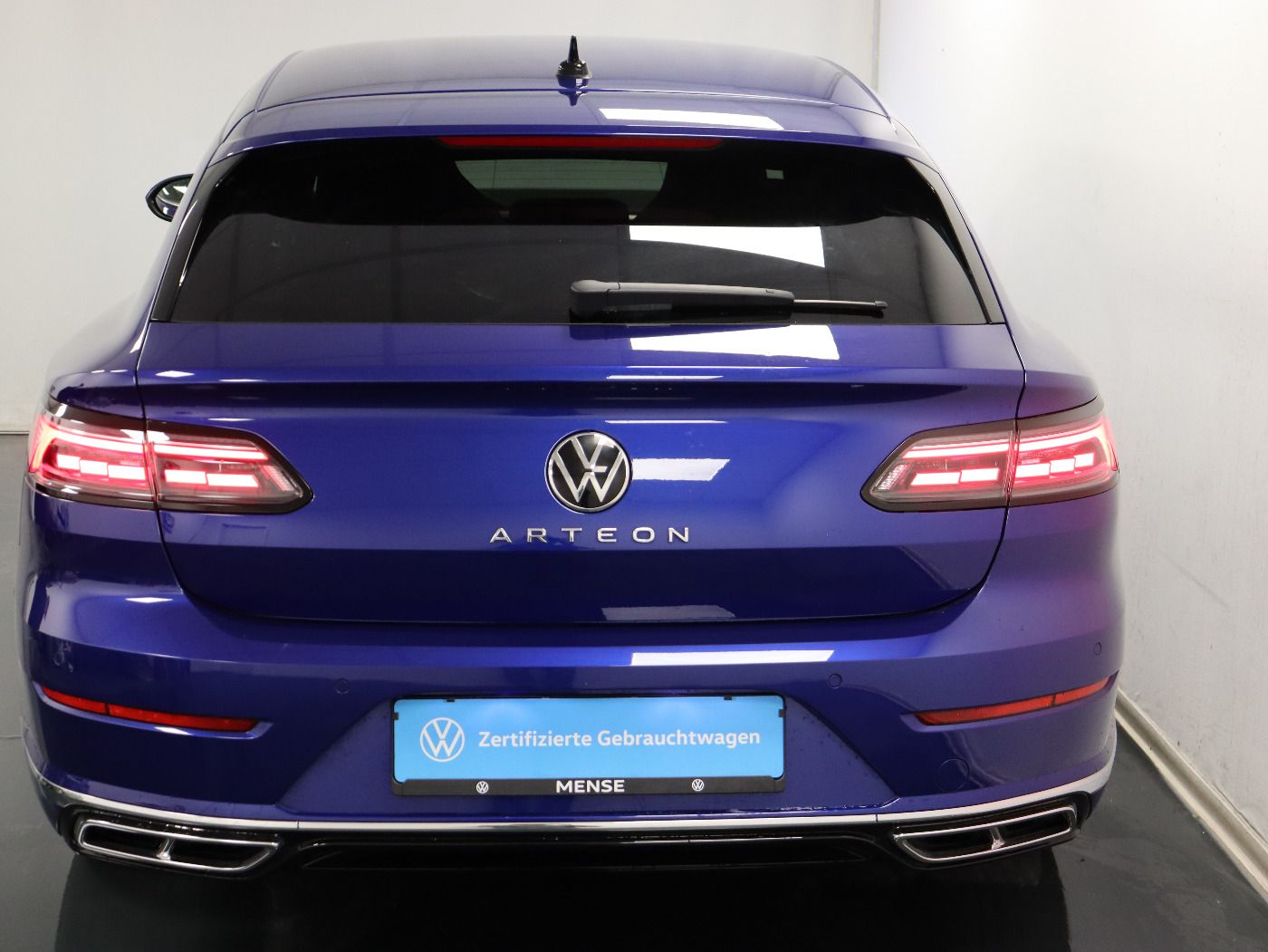 Fahrzeugabbildung Volkswagen Arteon Shooting Brake 2.0 TDI DSG R-line |AHK|LM