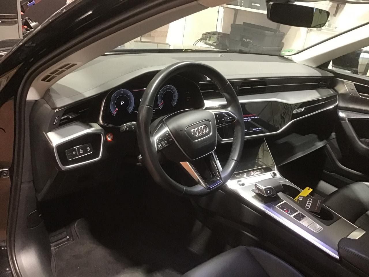 Fahrzeugabbildung Audi A6 Avant 40 TDI quattro S tronic design |Matrix