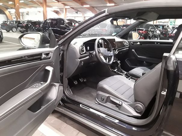 Fahrzeugabbildung Volkswagen T-Roc Cabriolet 1.5 TSI R-Line |Matrix|IQ.Light