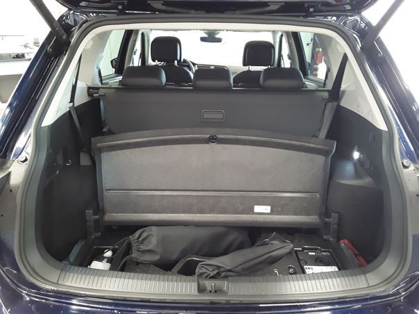 Fahrzeugabbildung Volkswagen Tiguan Allspace 2.0 TDI 4Motion DSG Elegance |LM