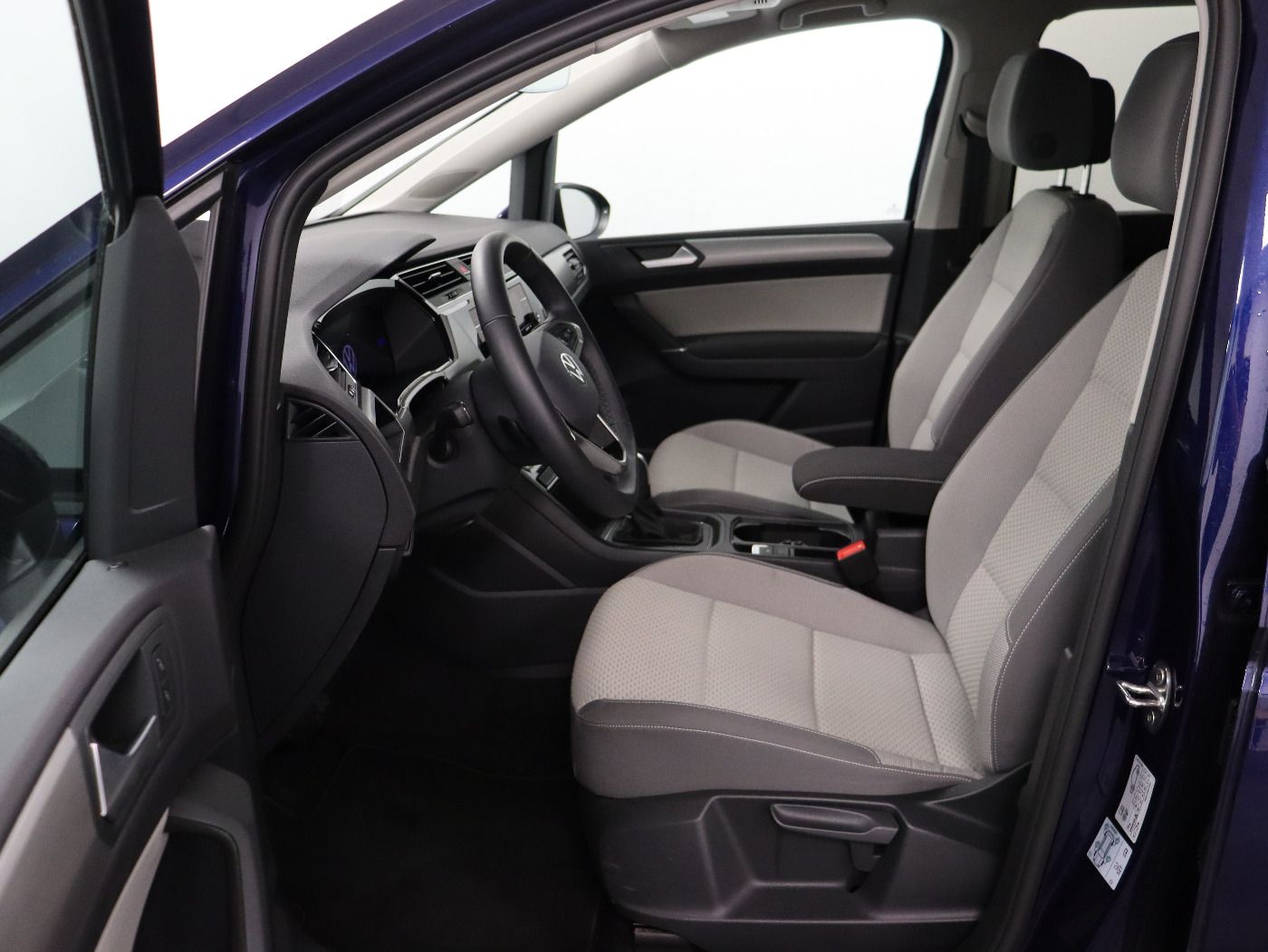 Fahrzeugabbildung Volkswagen Touran 1.5 TSI DSG Comfortline |AHK|ACC|CarPlay
