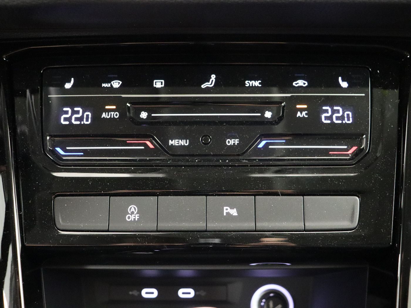 Fahrzeugabbildung Volkswagen Touran 2.0 TDI DSG Highline |AHK|ACC|VirtualCP