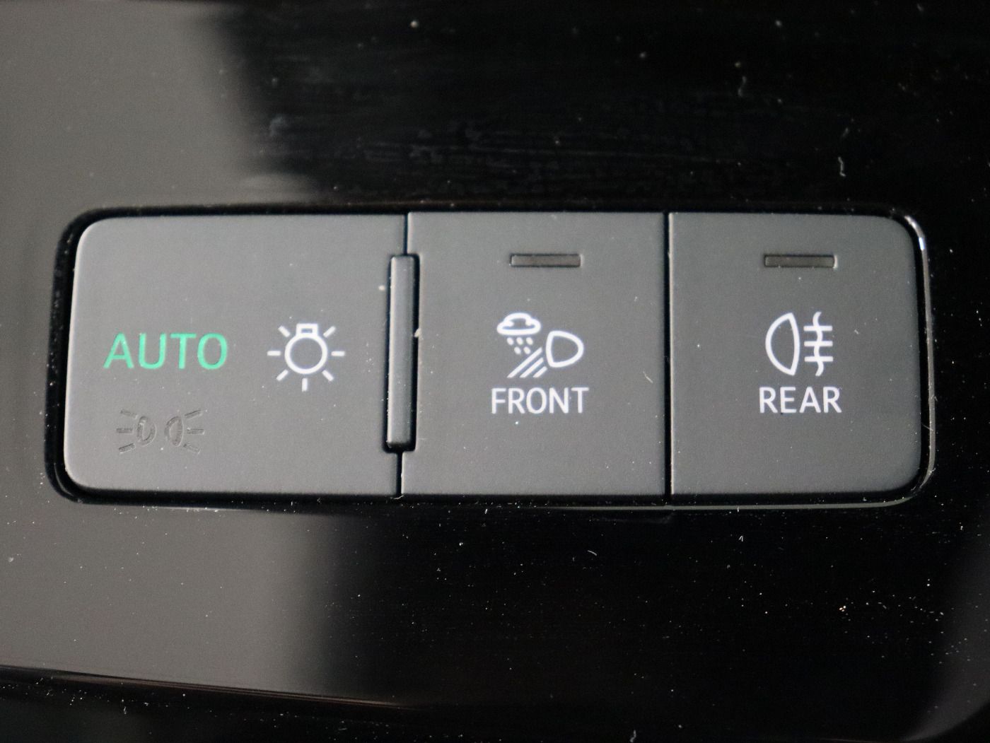 Fahrzeugabbildung Audi Q8 e-tron 55 quattro advanced |Matrix|Luft|LED