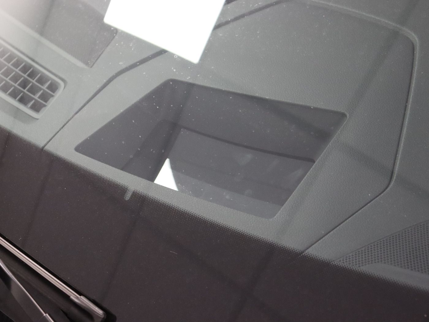 Fahrzeugabbildung Audi Q8 e-tron 55 quattro advanced |Matrix|Luft|LED