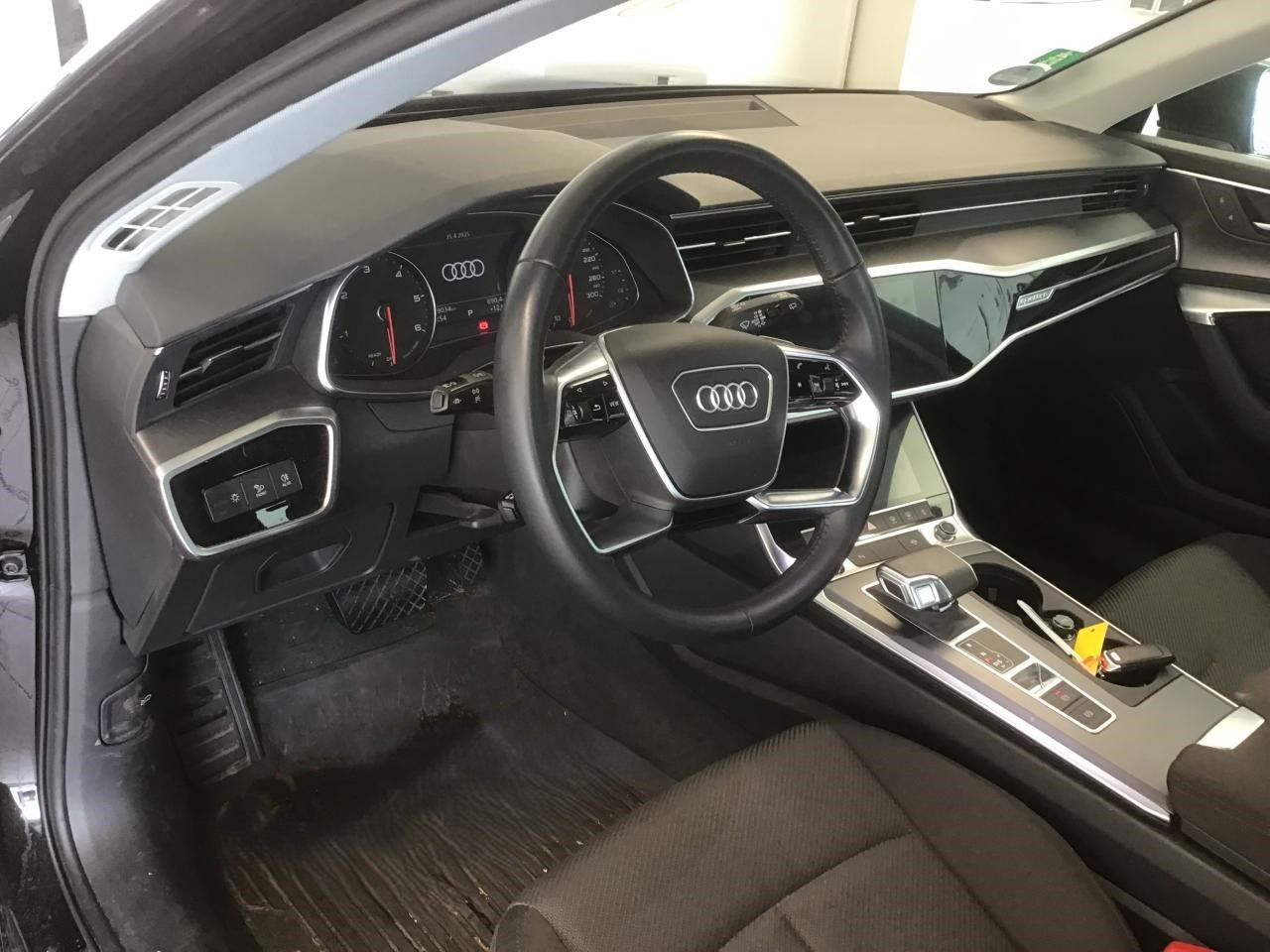 Fahrzeugabbildung Audi A6 Avant 40 TDI quattro S tronic |Pano|FLA|ACC