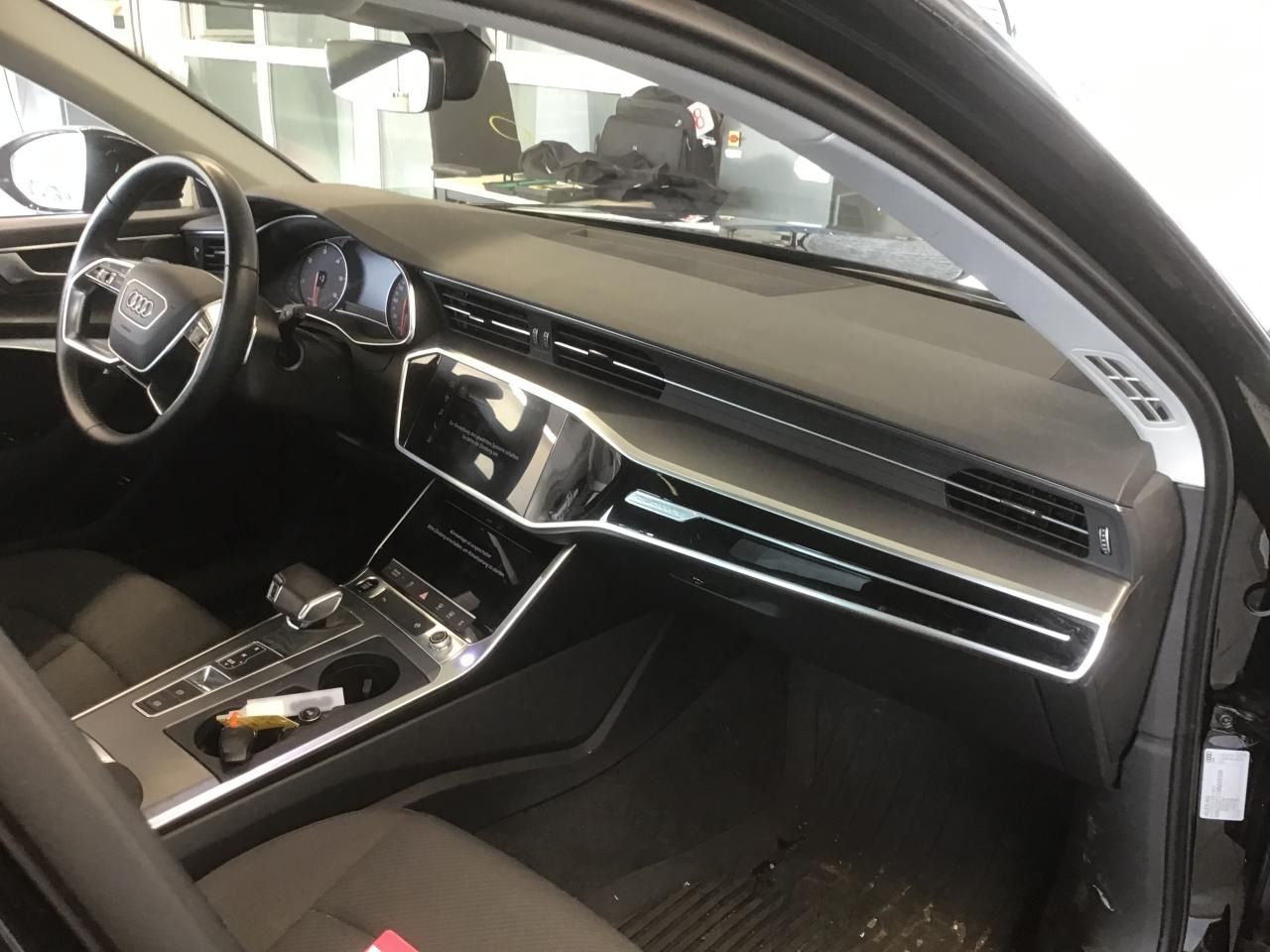 Fahrzeugabbildung Audi A6 Avant 40 TDI quattro S tronic |Pano|FLA|ACC