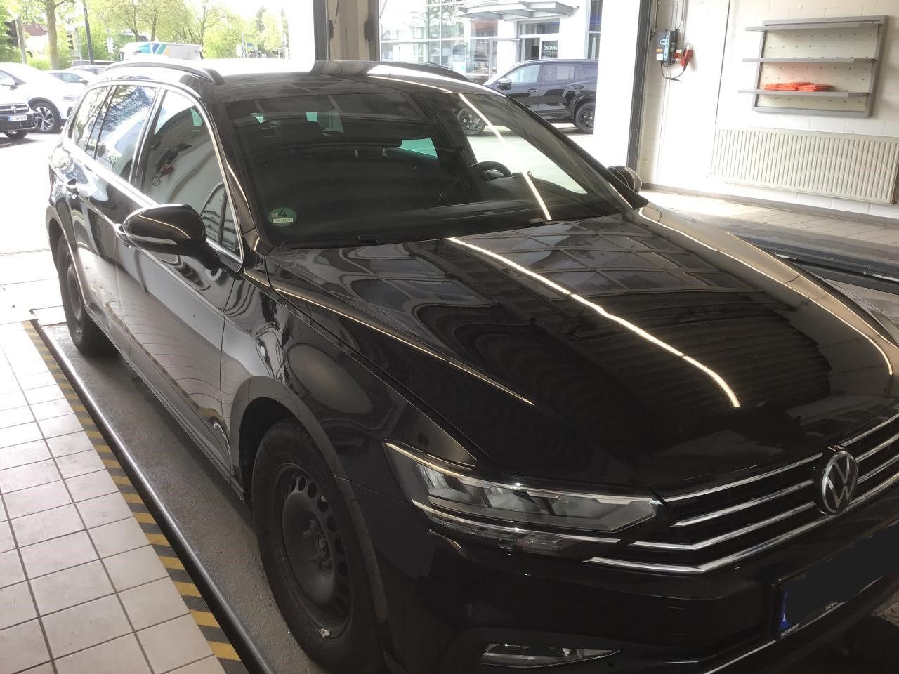 Fahrzeugabbildung Volkswagen Passat Variant |AHK|ACC|CarPlay|LM|SHZG|el.Heck