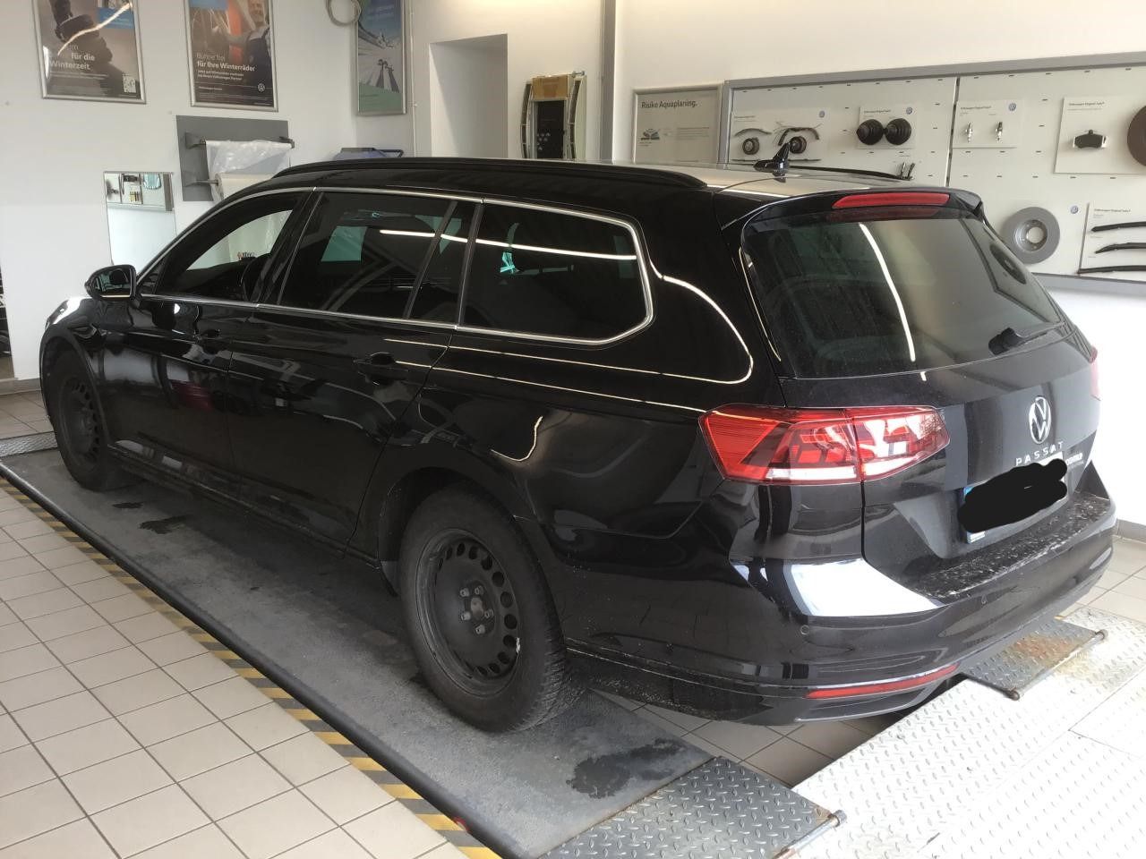 Fahrzeugabbildung Volkswagen Passat Variant |AHK|ACC|CarPlay|LM|SHZG|el.Heck