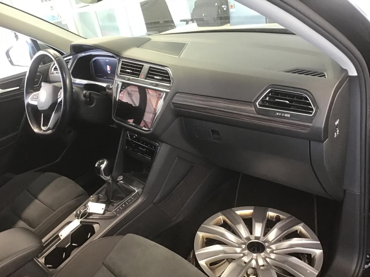 Fahrzeugabbildung Volkswagen Tiguan Allspace 2.0 TDI Life |AHK|Matrix|ACC|HUD