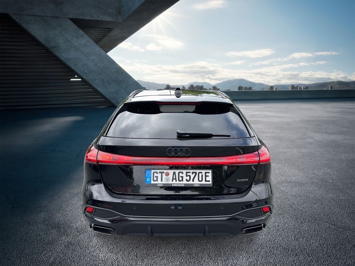 Fahrzeugabbildung Audi A5 Avant e-hybrid quattro 270 kW S tronic |Pano