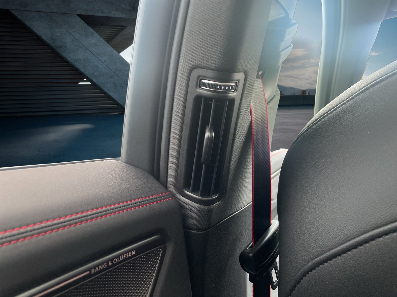 Fahrzeugabbildung Audi A6 Avant edition one TDI quattro S tronic Pano