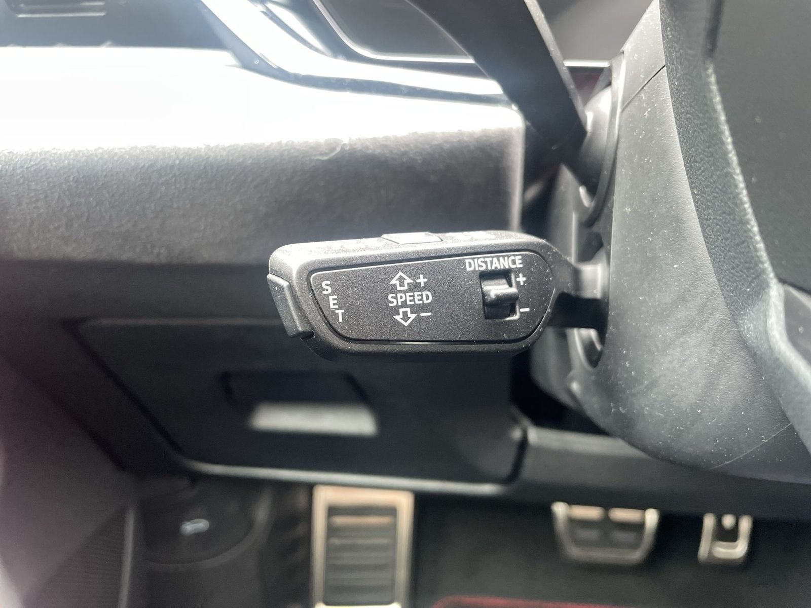 Fahrzeugabbildung Audi A6 Avant edition one TDI quattro S tronic Pano