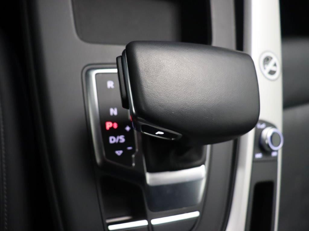 Fahrzeugabbildung Audi A4 Avant 40 TDI quattro S tronic S line |FLA|ACC
