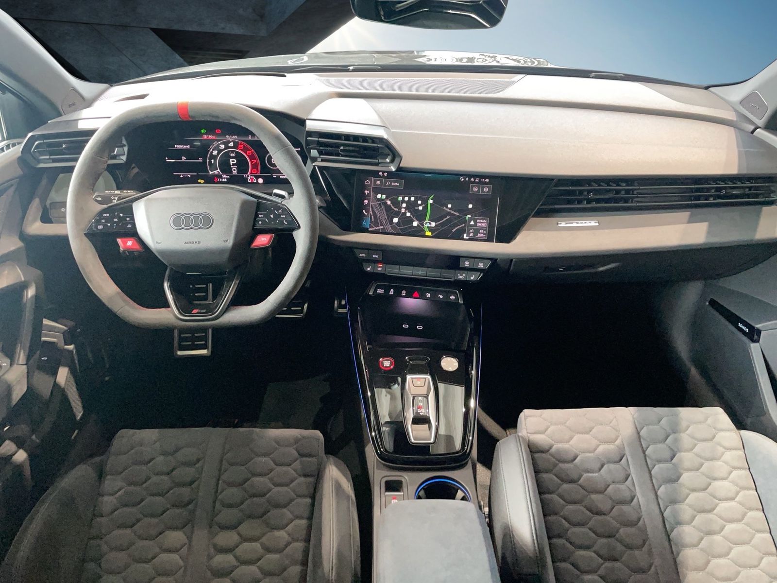 Fahrzeug autohaus mense Fahrzeugabbildung Audi RS 3 Limousine S tronic Designo Olive met.